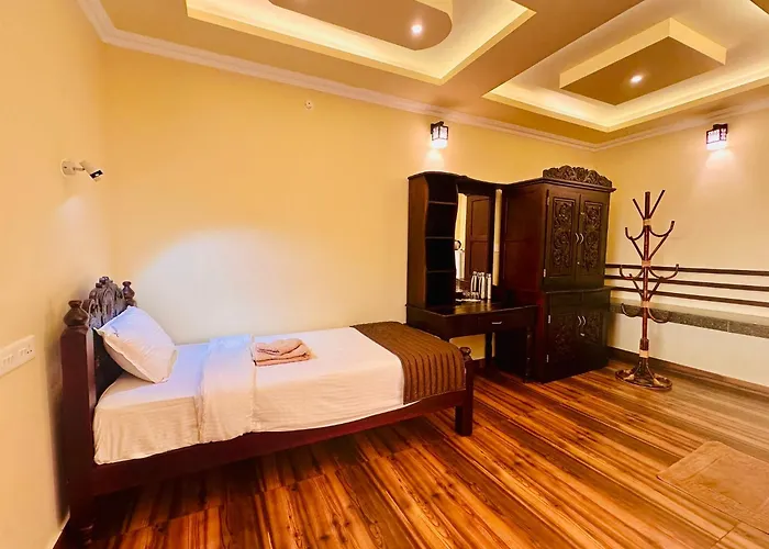 Maadathil Cottages & Beach Resort
